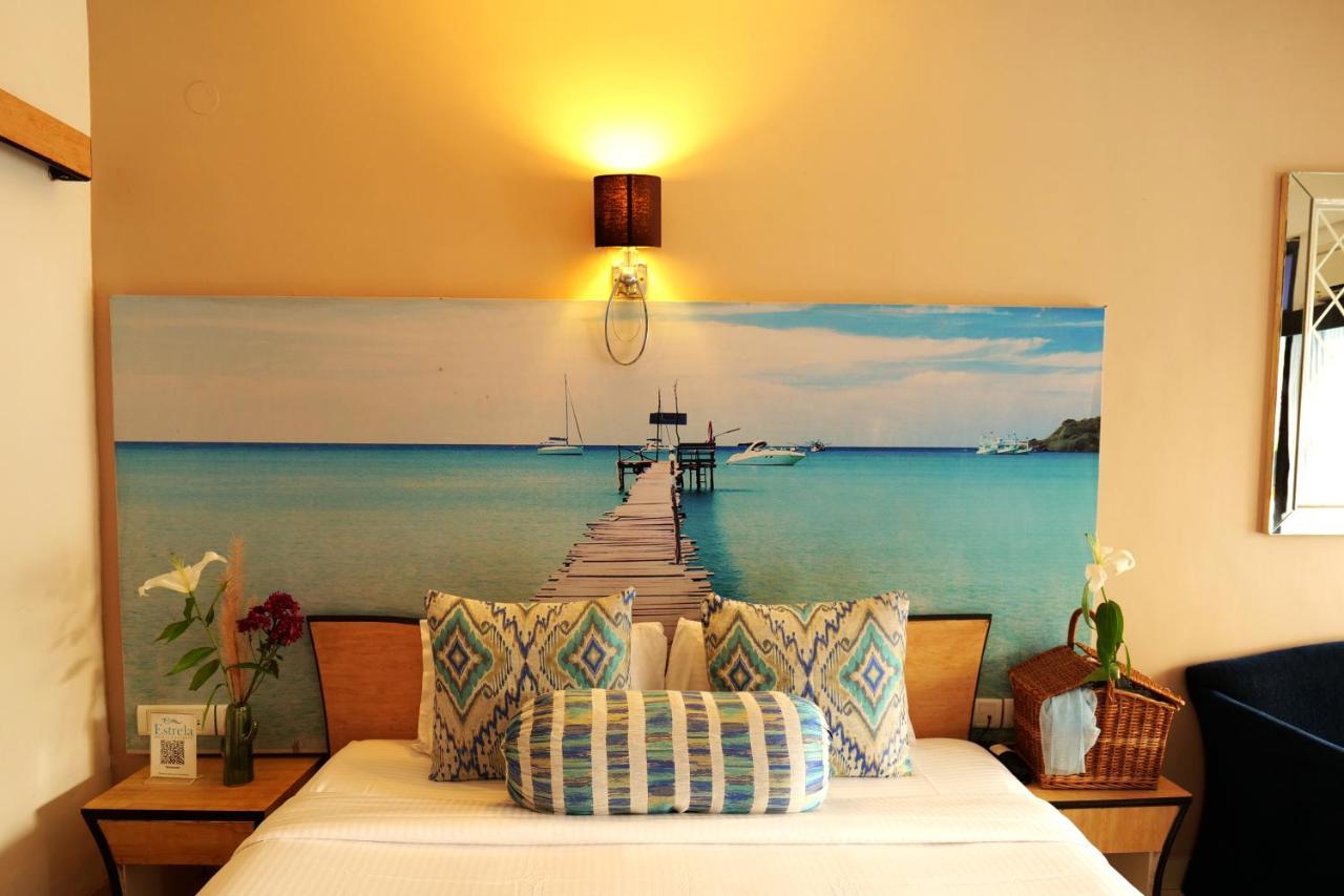 Estrela Do Mar Beach Resort - A Beach Property Калангут Экстерьер фото
